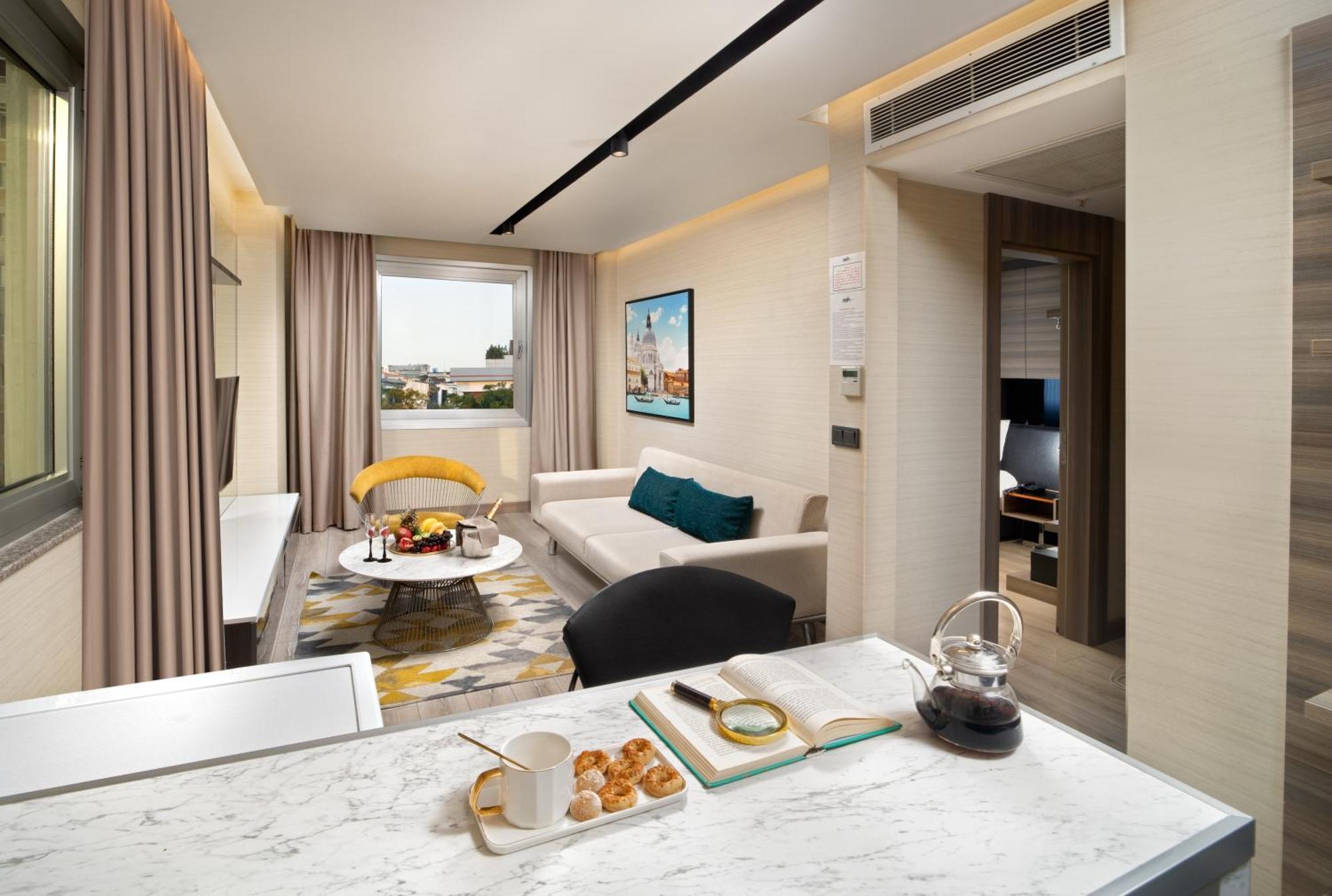 Отель Nish Palace Exlusive 4*